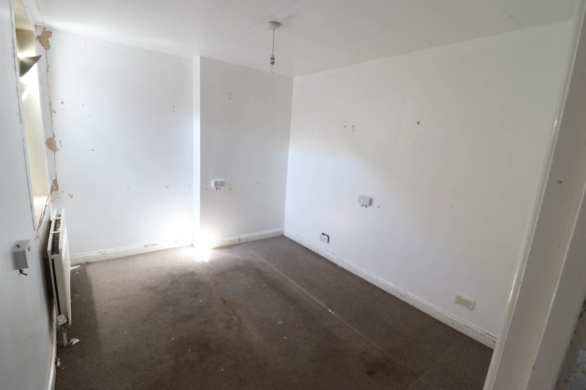 Desborough Road, Image 4