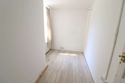 Desborough Road, Image 2