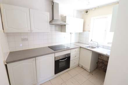 Desborough Road, Image 3