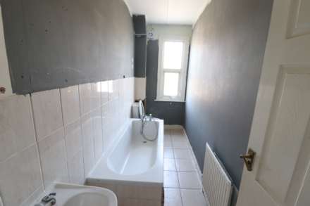 Desborough Road, Image 7