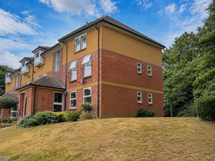 Property For Rent Lower Furney Close, High Wycombe