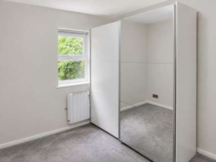 Lower Furney Close, High Wycombe, Image 4