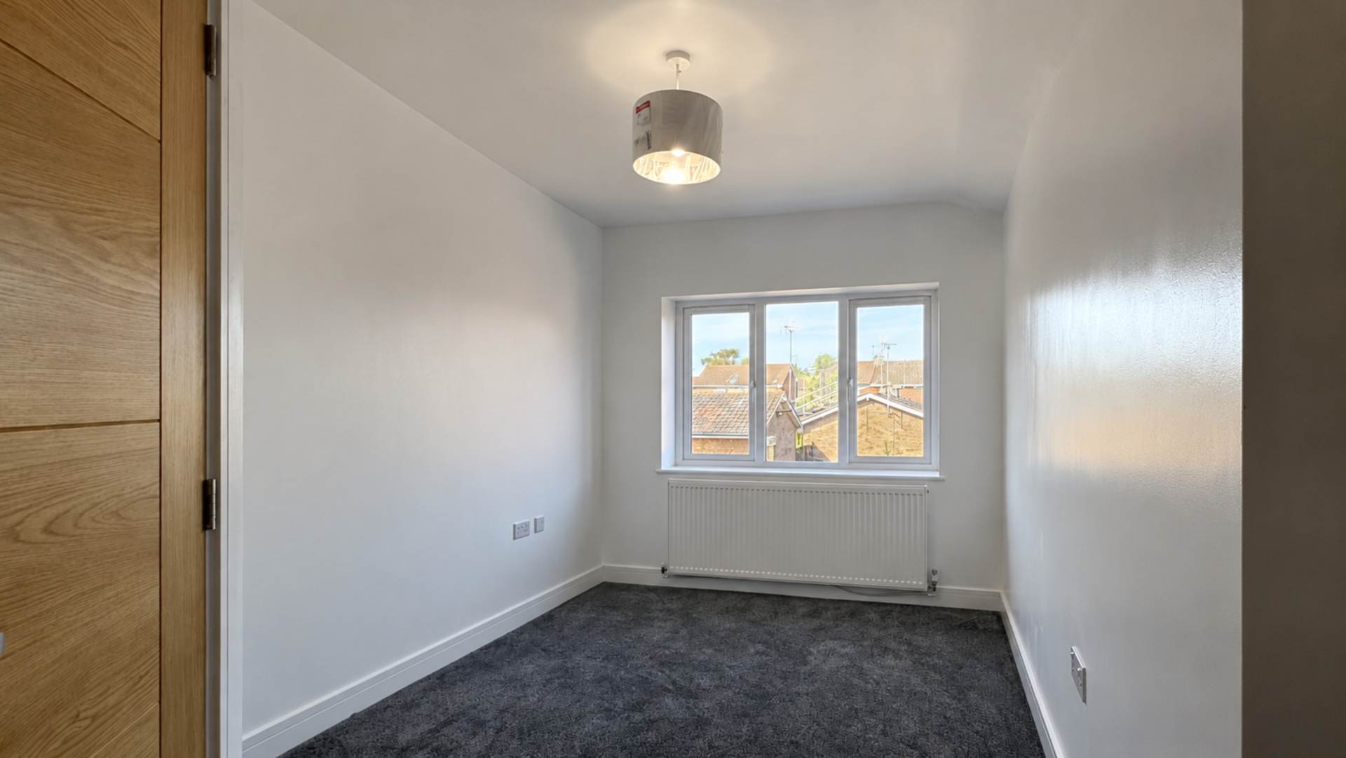 Meadowcroft, Aylesbury, Image 10