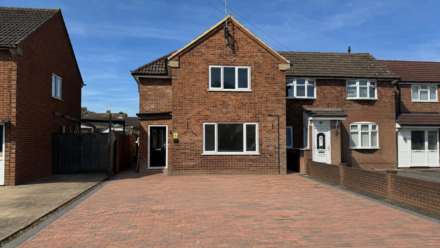 Property For Rent Meadowcroft, Aylesbury