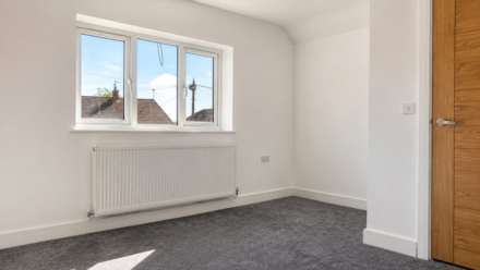 Meadowcroft, Aylesbury, Image 11