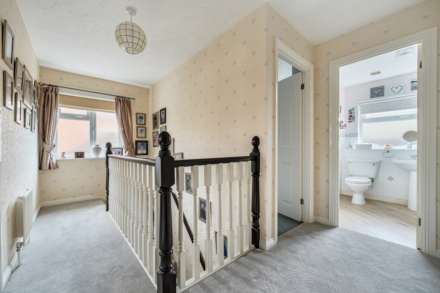 Vicarage Wood Way, Tilehurst, Image 18