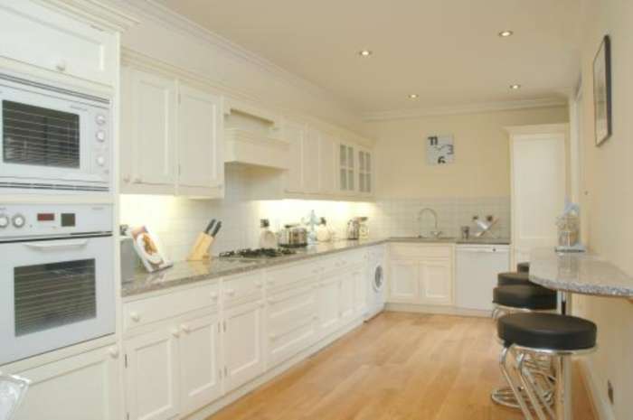 Woods Mews, Mayfair, W1, Image 10