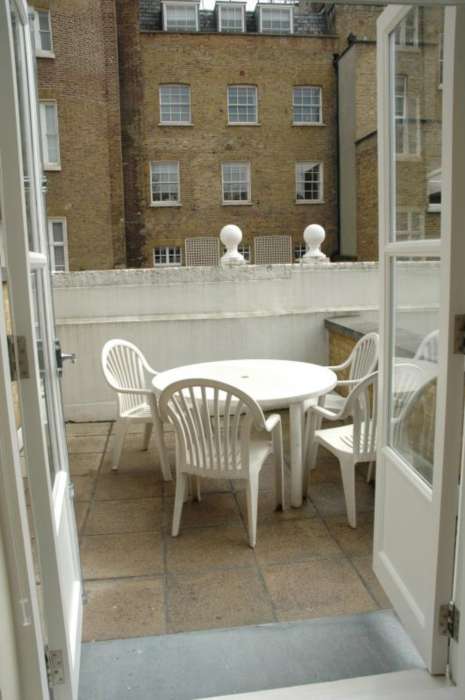 Woods Mews, Mayfair, W1, Image 7
