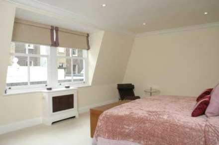 Woods Mews, Mayfair, W1, Image 4