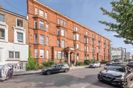 1 Bedroom Flat, Richmond Way, Shepherds Bush, W12