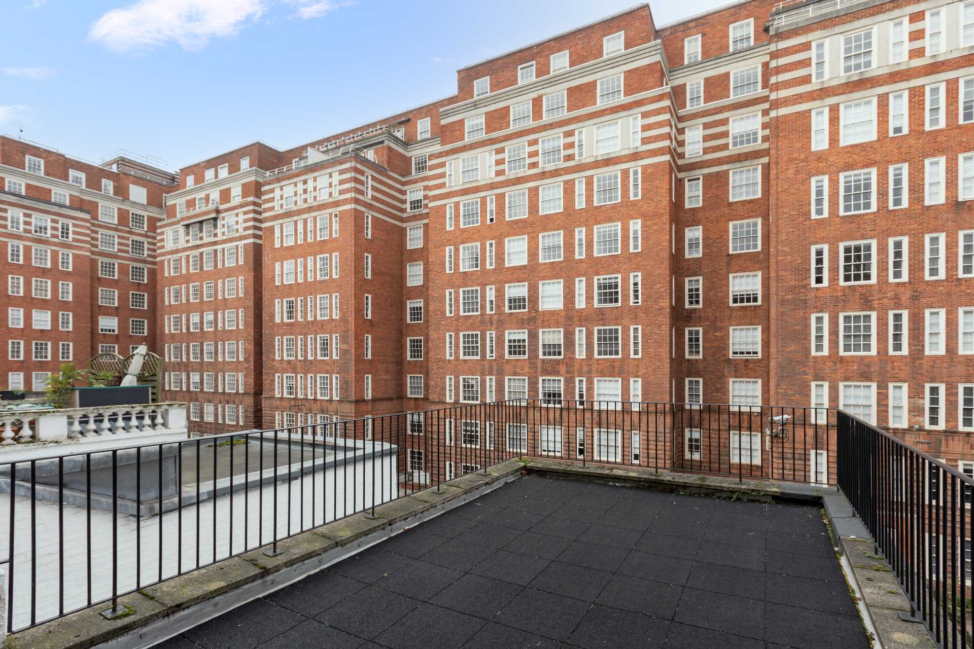 St Georges Square, Pimlico, SW1, Image 10