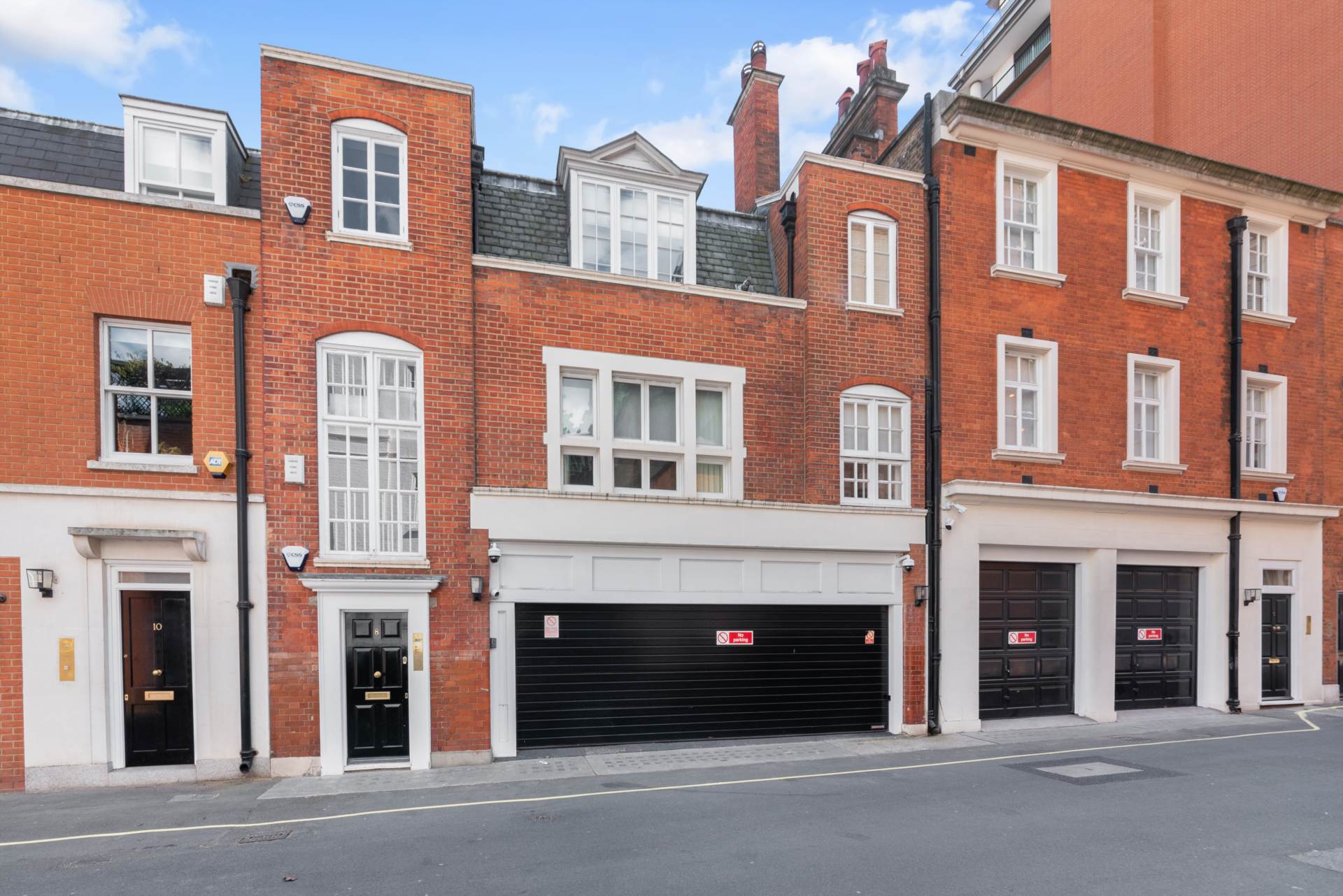 Woods Mews, Mayfair, W1, Image 17