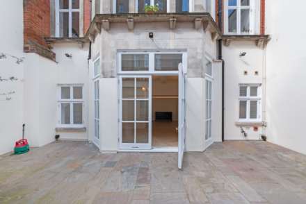 Woods Mews, Mayfair, W1, Image 15