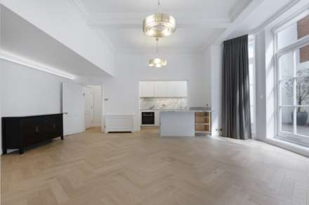 Woods Mews, Mayfair, W1, Image 6