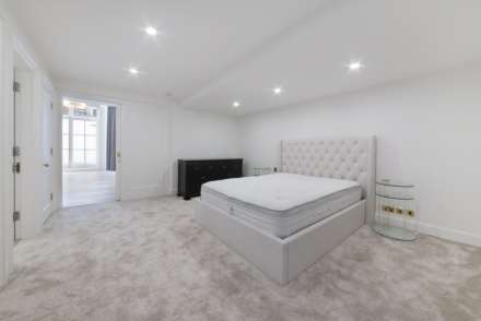 Woods Mews, Mayfair, W1, Image 9