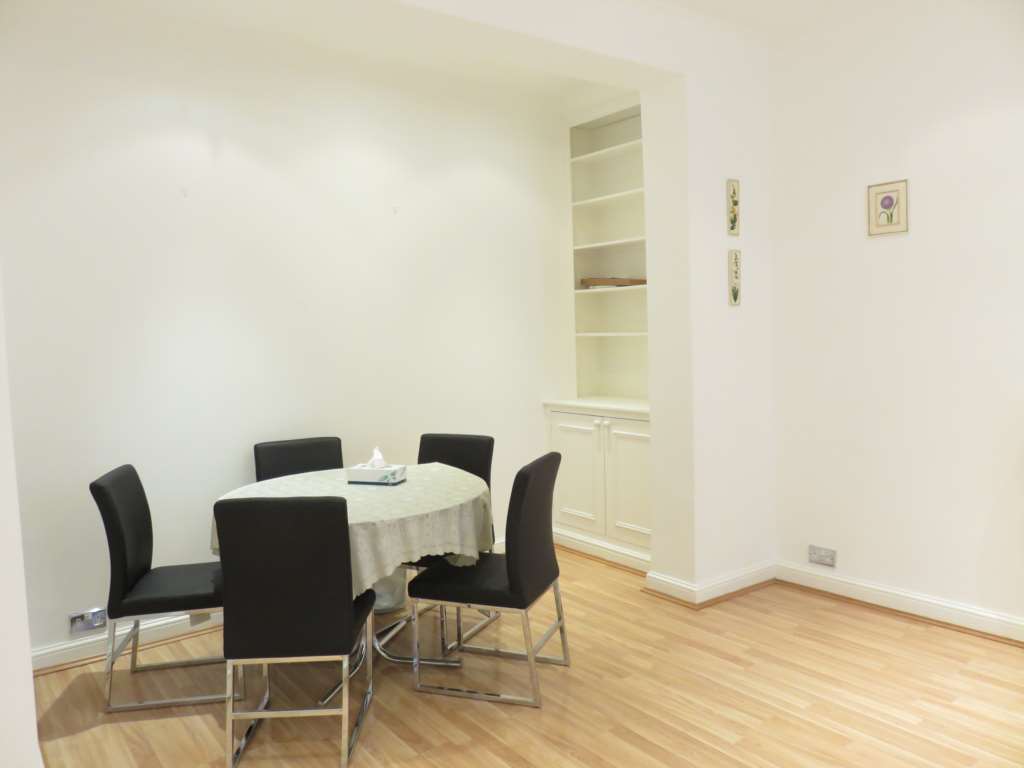 St. Georges Square, Pimlico, SW1, Image 5