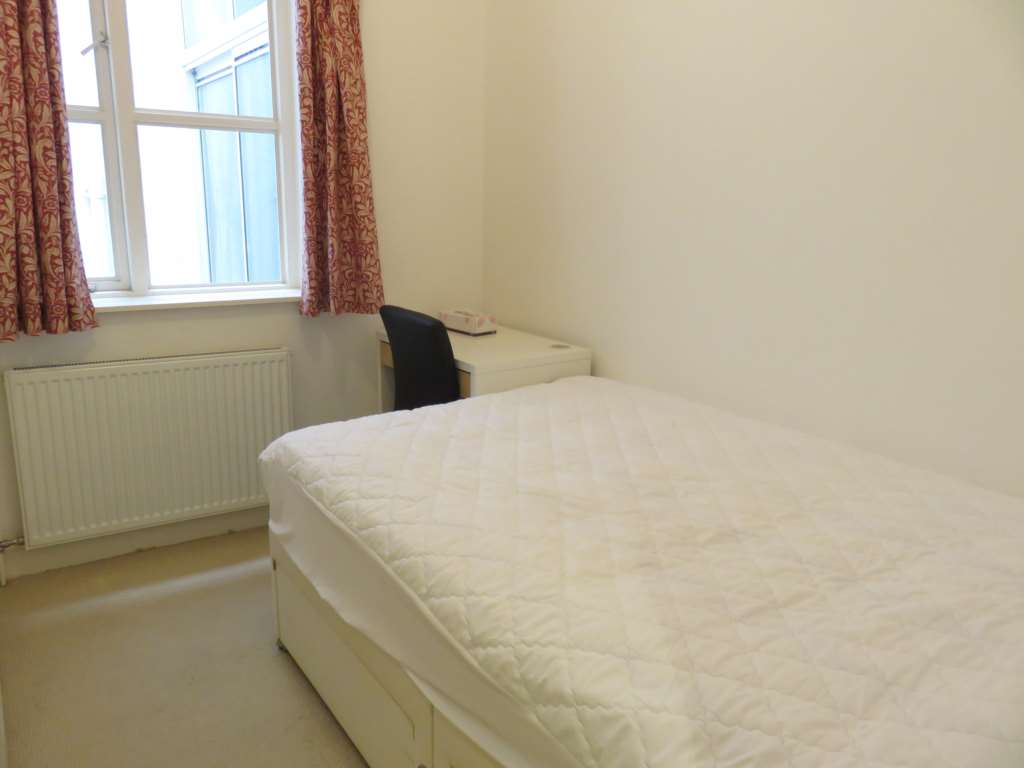 St. Georges Square, Pimlico, SW1, Image 8