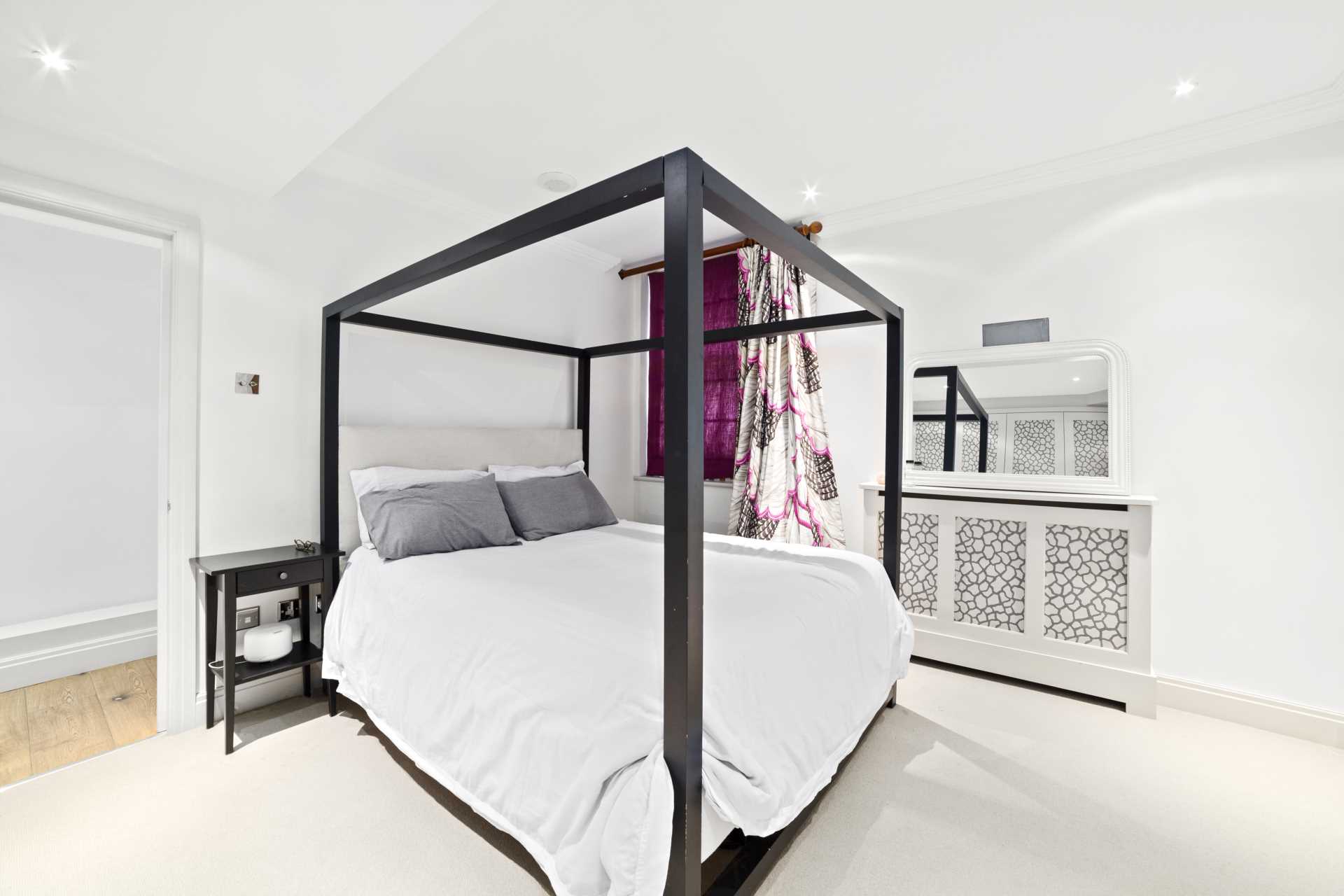 De Vere Gardens, Kensington, W8, Image 12