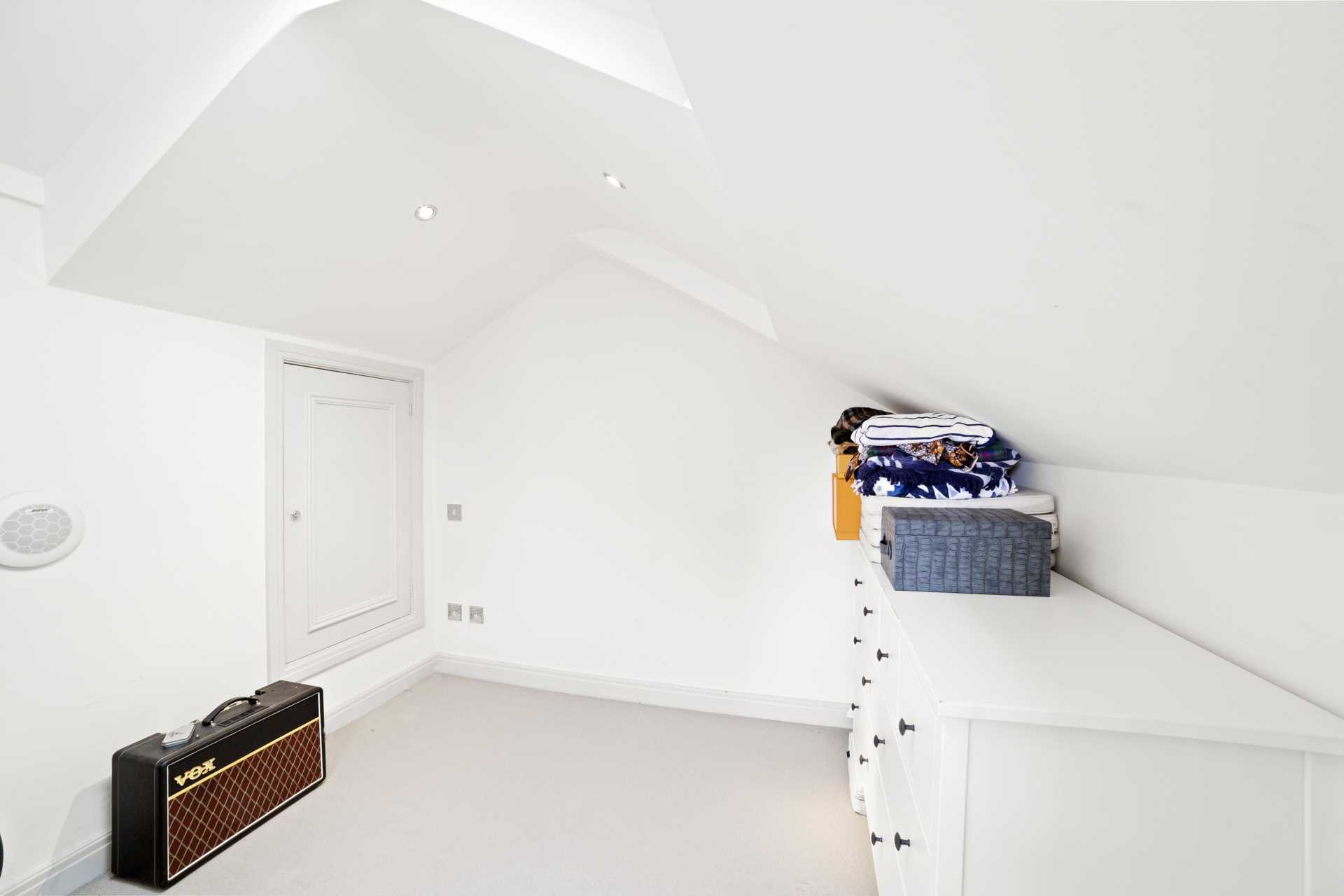 De Vere Gardens, Kensington, W8, Image 19