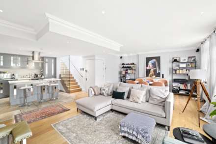De Vere Gardens, Kensington, W8, Image 5