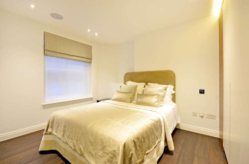 De Vere Gardens, Kensington, W8, Image 7
