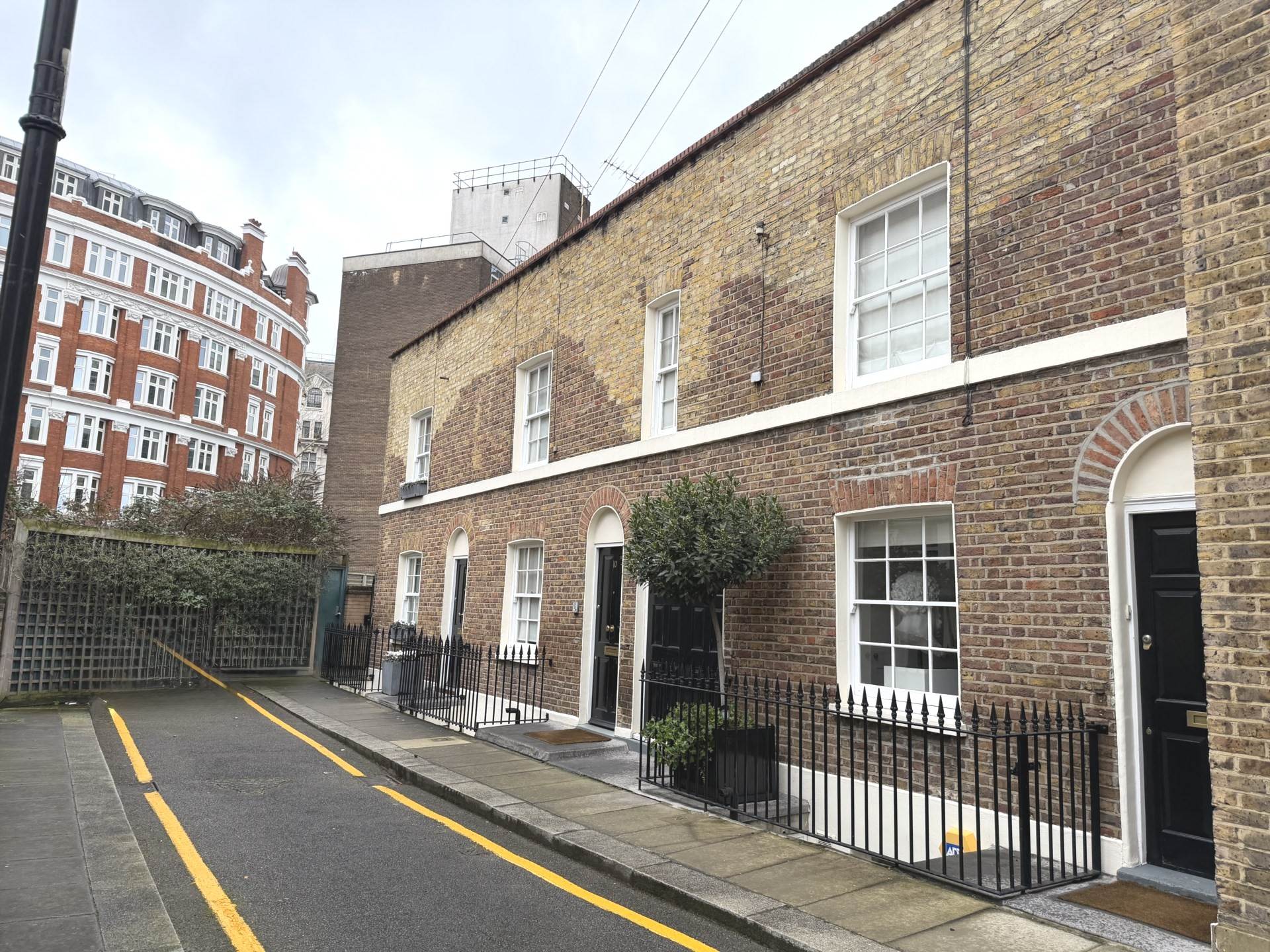 Skinner Place, Belgravia, SW1, Image 4