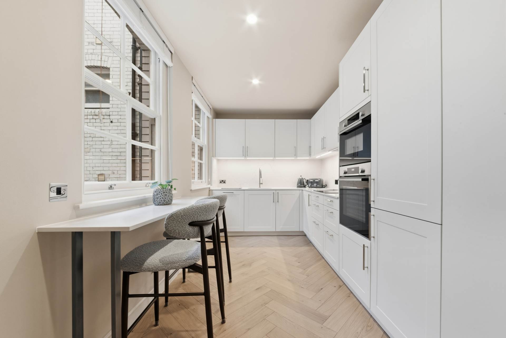 Park Street, Mayfair, W1, Image 9