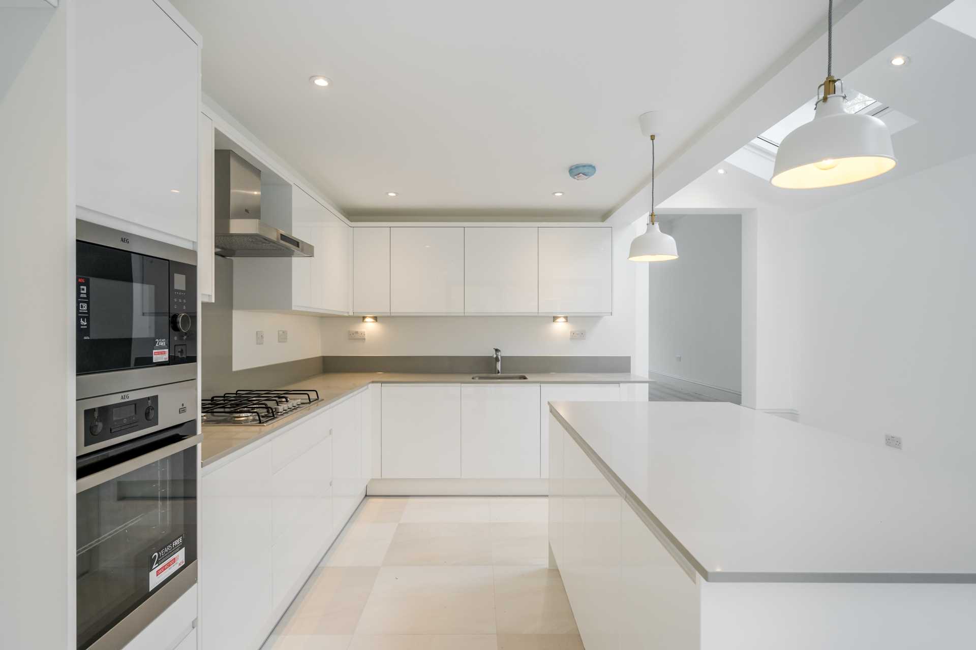 Cobbold Road, Wendell Park, Shepherds Bush, W12, Image 3
