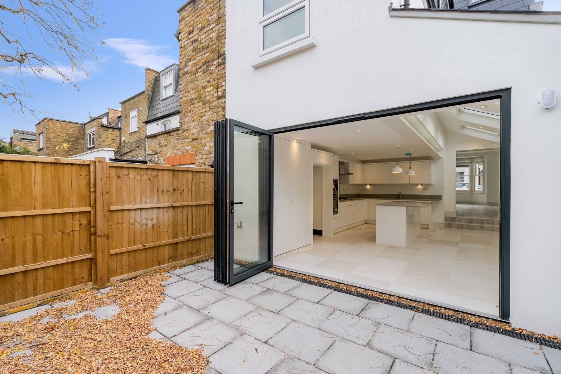 Cobbold Road, Wendell Park, Shepherds Bush, W12, Image 7