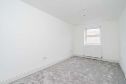 Cobbold Road, Wendell Park, Shepherds Bush, W12, Image 15