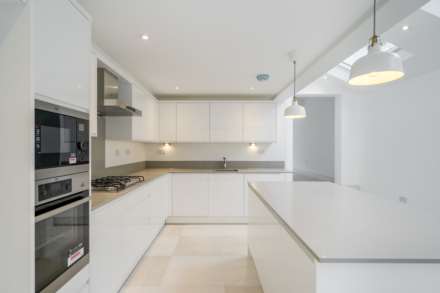 Cobbold Road, Wendell Park, Shepherds Bush, W12, Image 3