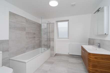 Cobbold Road, Wendell Park, Shepherds Bush, W12, Image 6