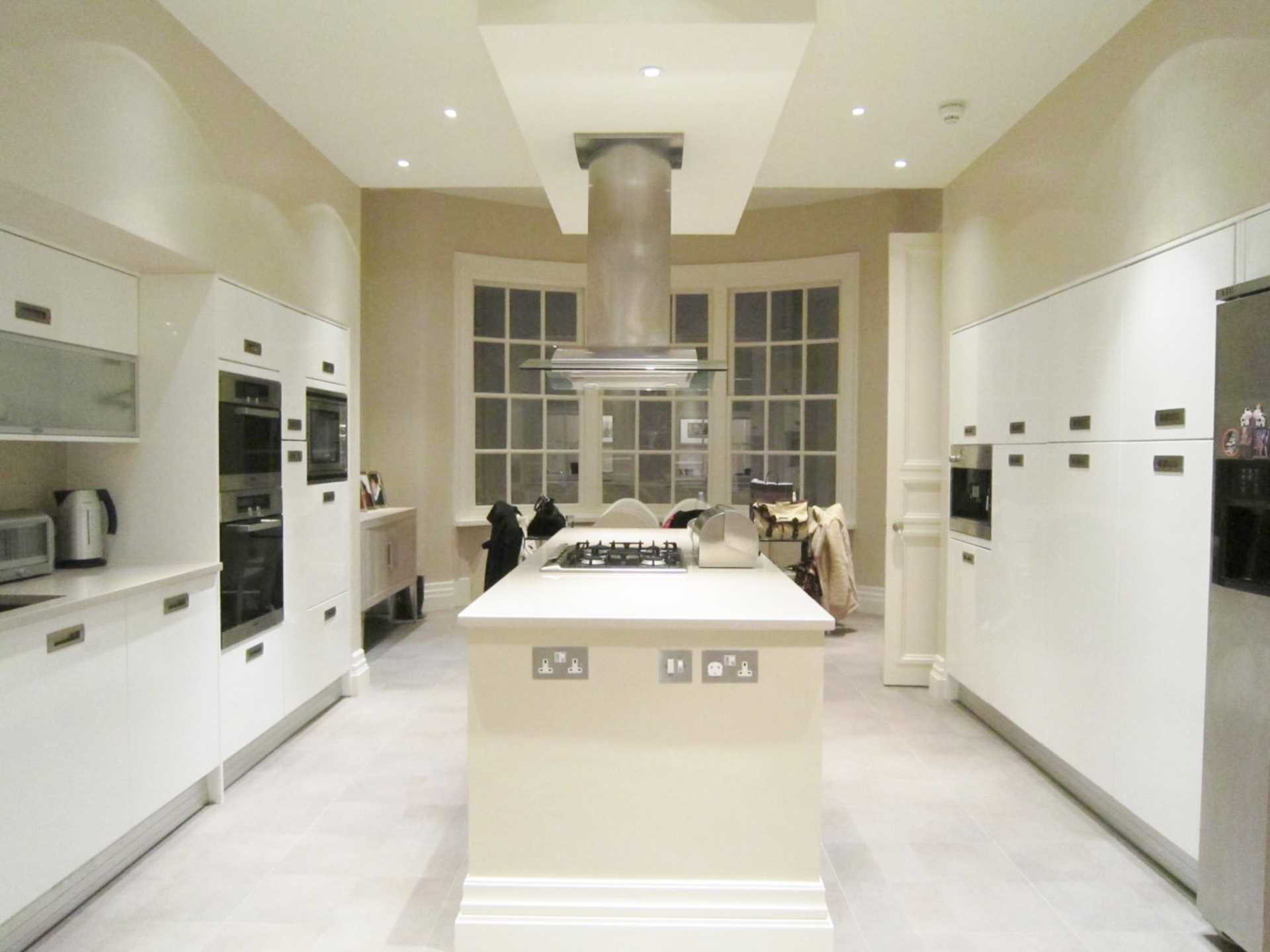 Upper Grosvenor Street, Mayfair, W1, Image 4