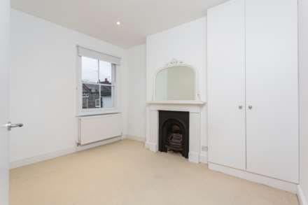 Cobbold Road, Wendell Park, W12, Image 11