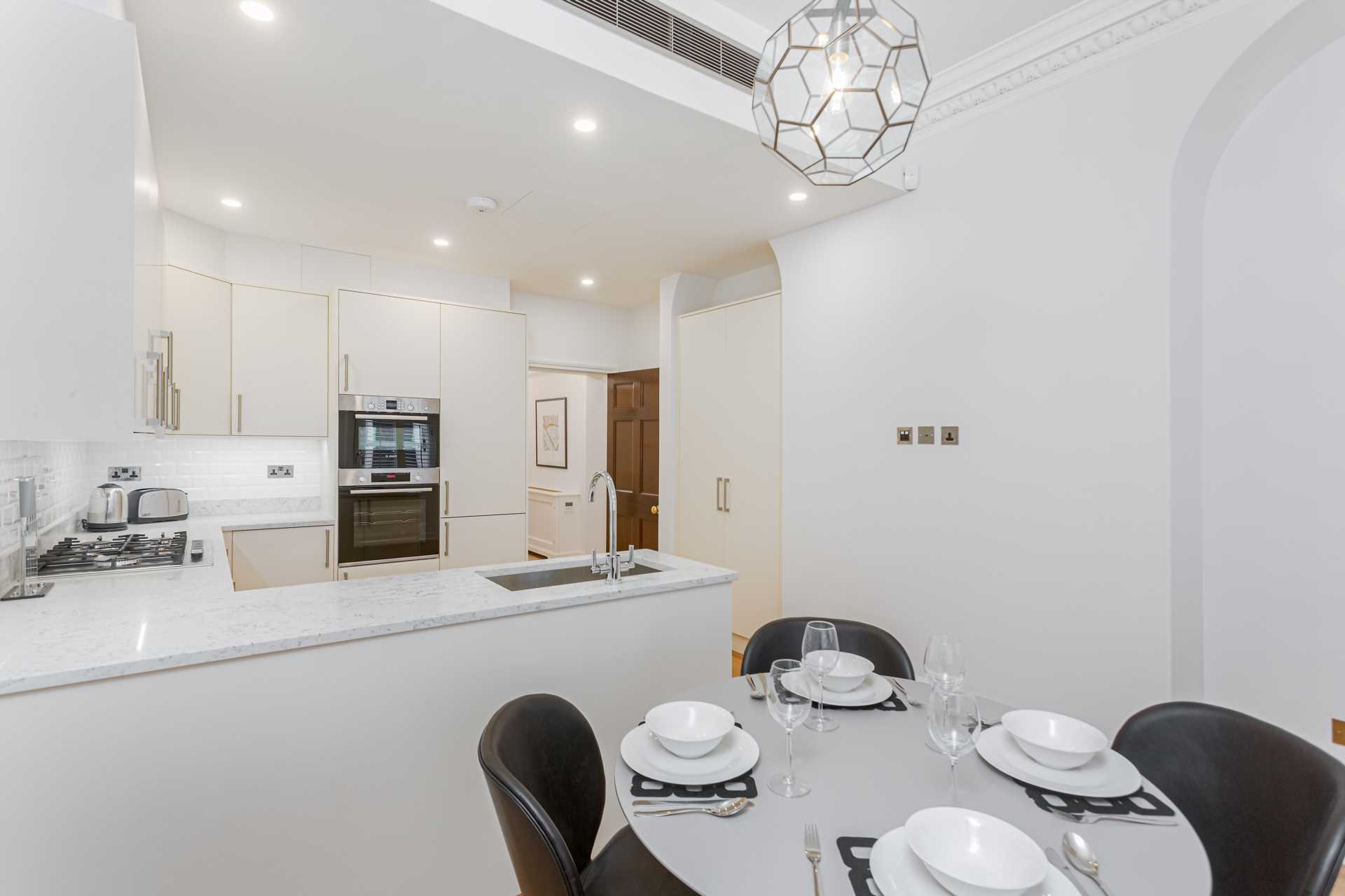 Park Street, Mayfair, W1, Image 14
