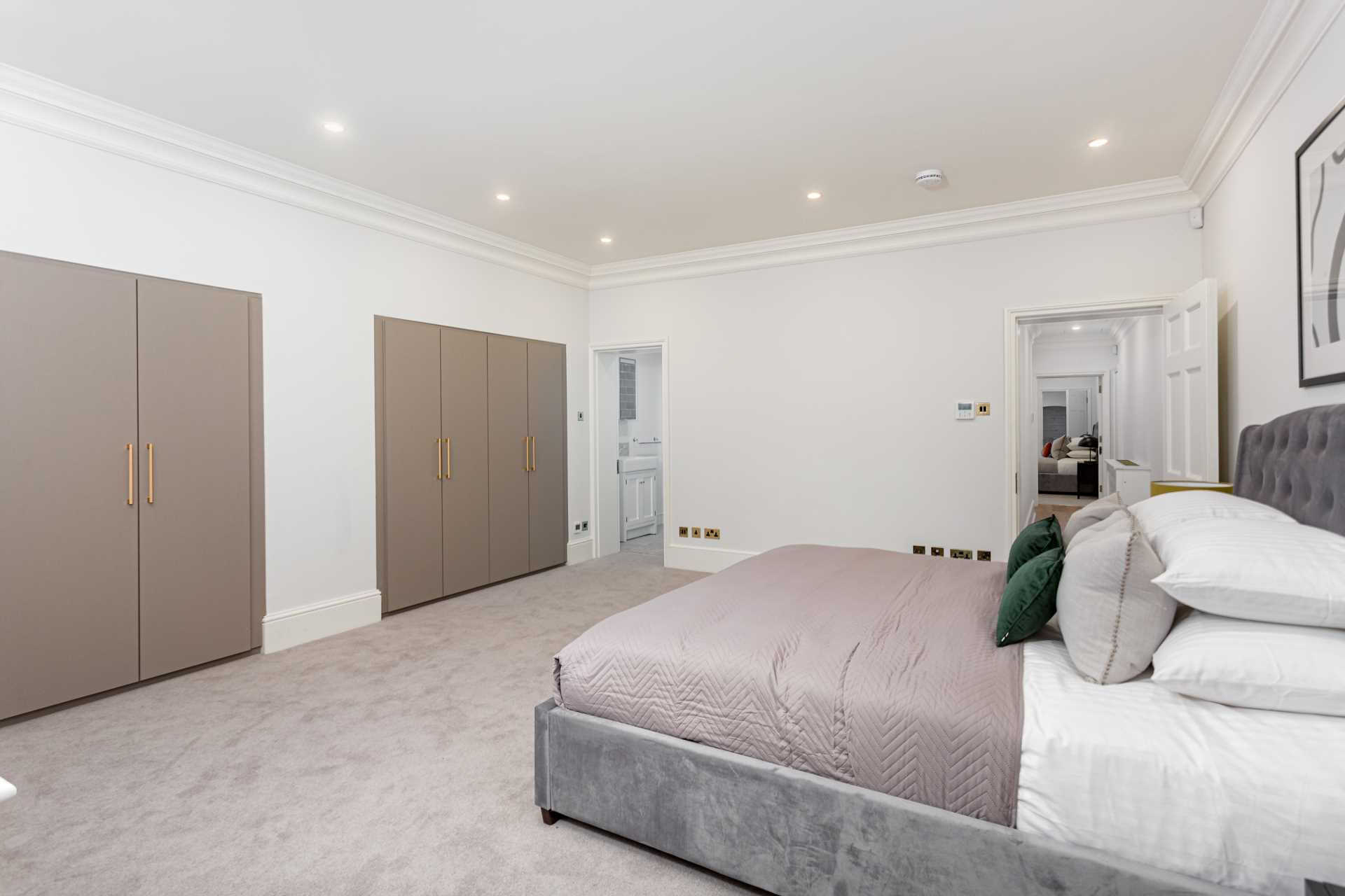 Park Street, Mayfair, W1, Image 24