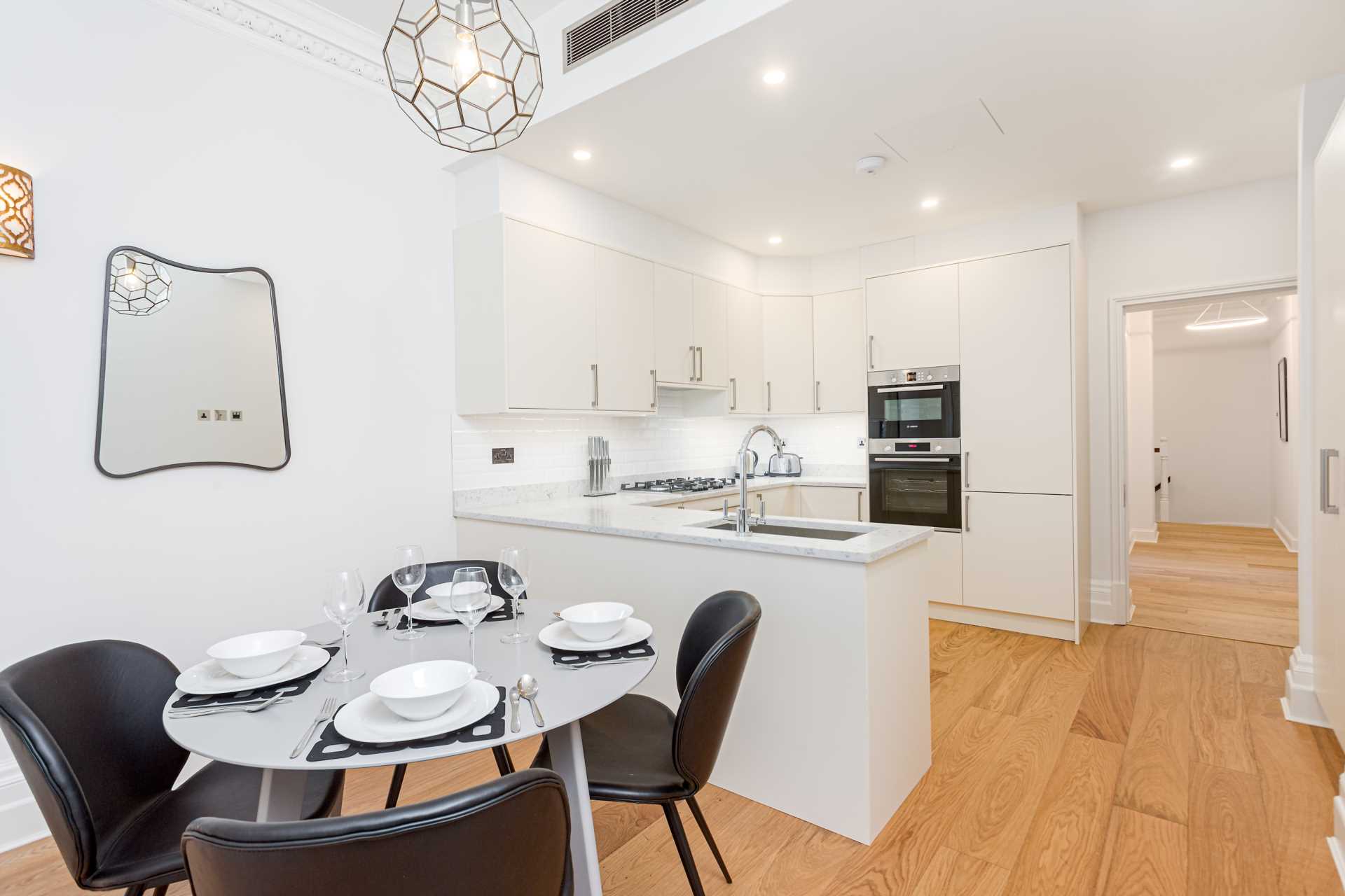 Park Street, Mayfair, W1, Image 3