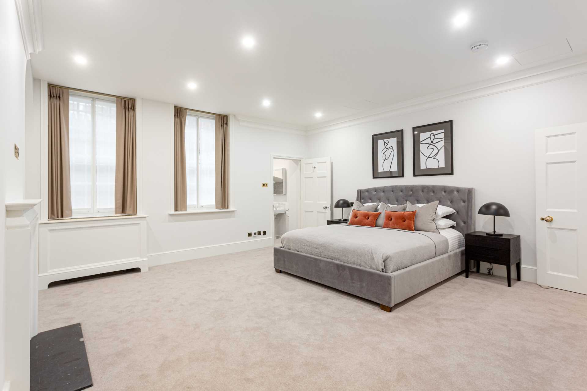 Park Street, Mayfair, W1, Image 5