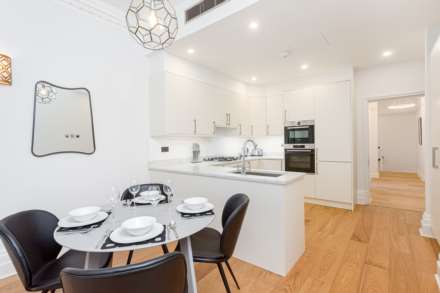 Park Street, Mayfair, W1, Image 3