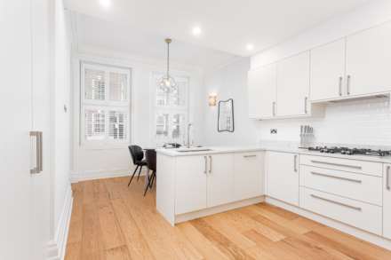 Park Street, Mayfair, W1, Image 4