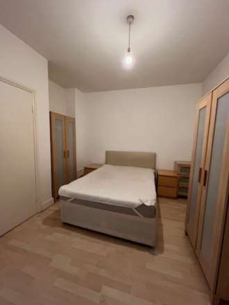 Richmond Way, Shepherds Bush, W12, Image 11