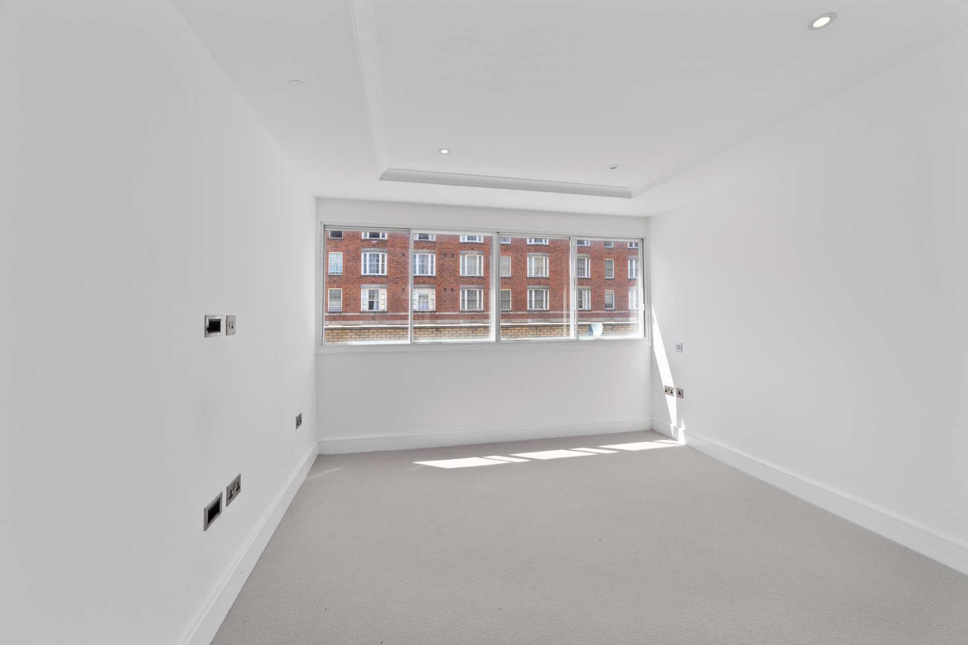 The Colonnades, Porchester Square, W2, Image 11