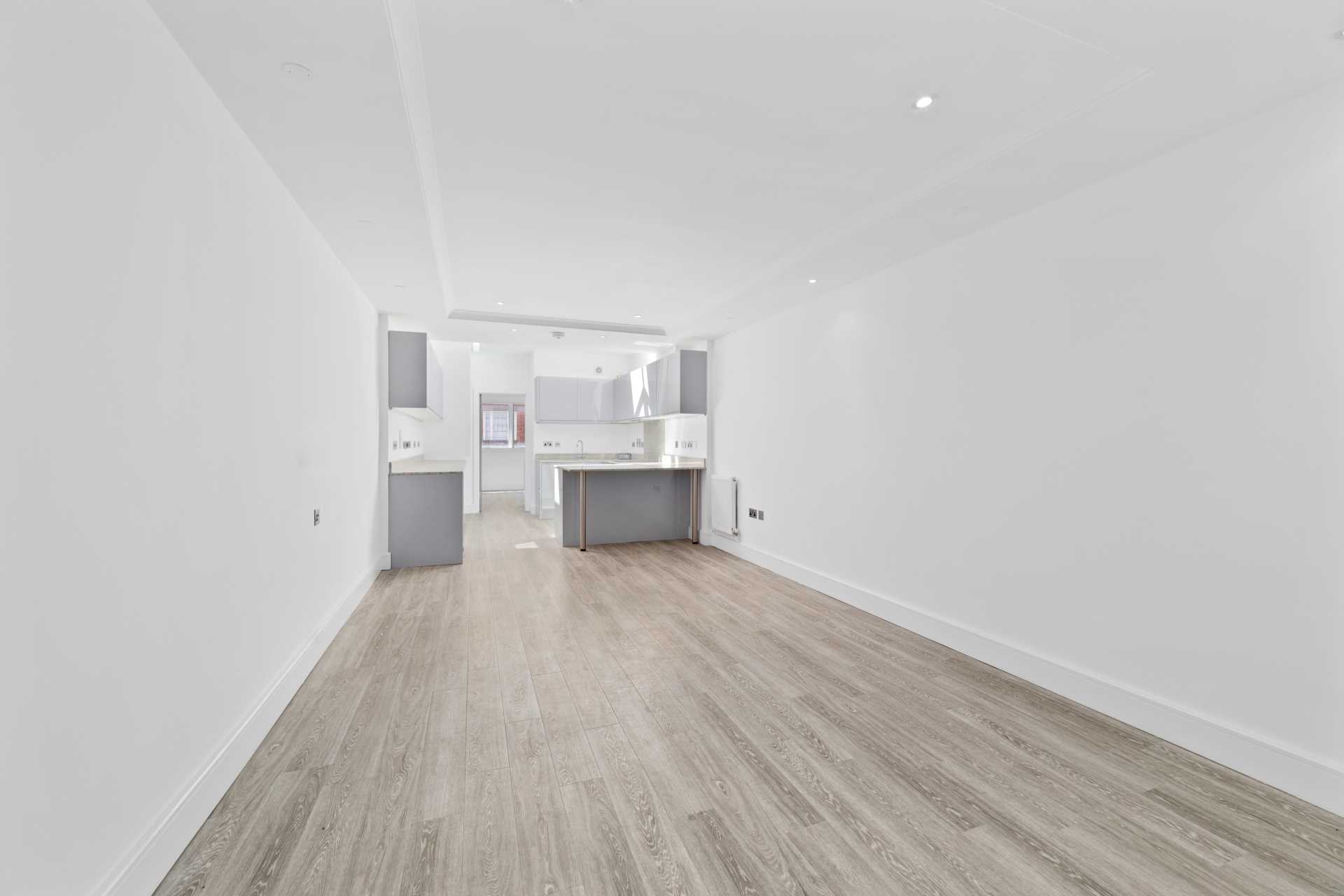 The Colonnades, Porchester Square, W2, Image 3