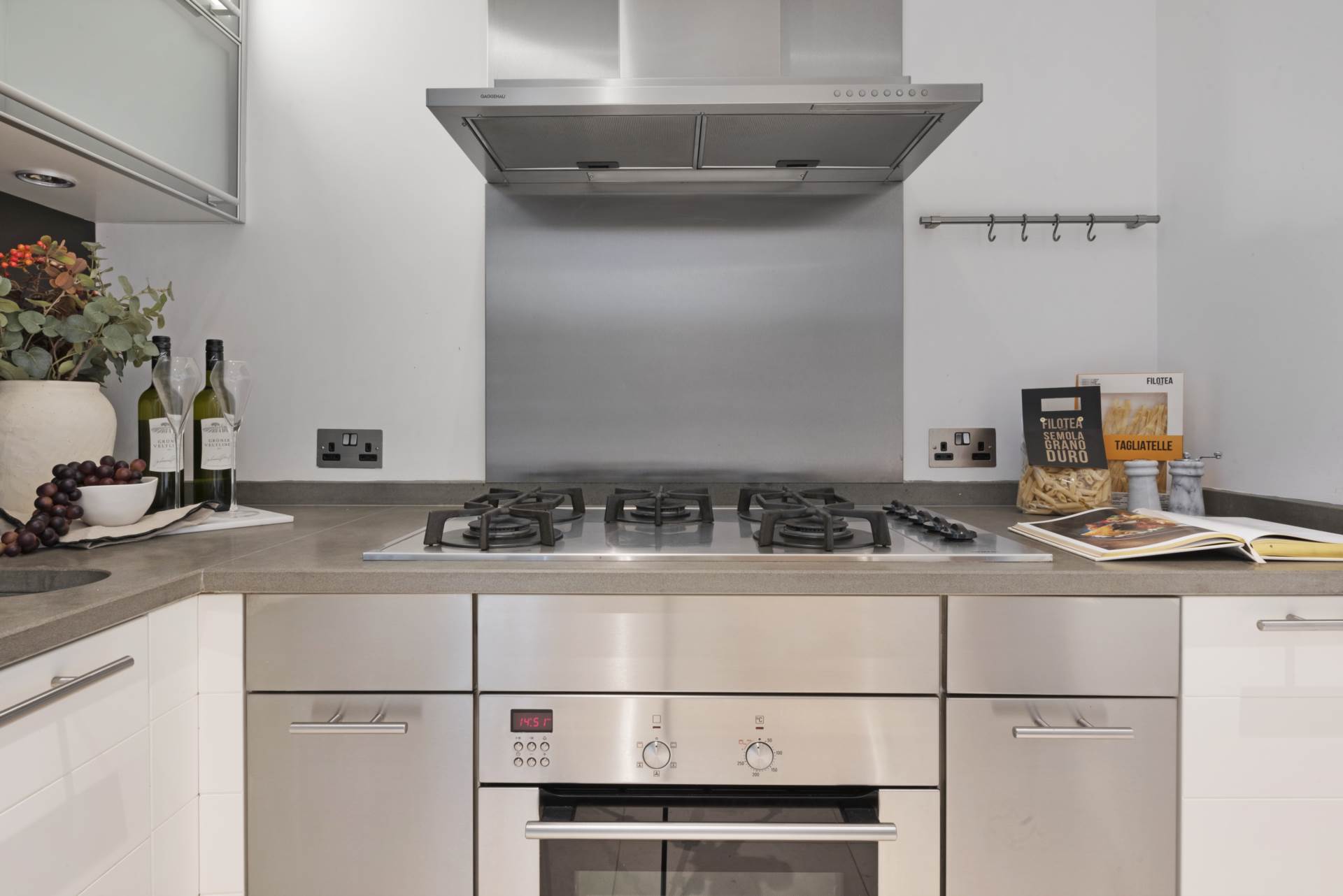 Trevor Square, Knightsbridge, SW7, Image 10