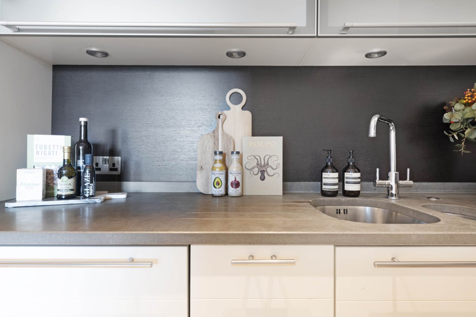 Trevor Square, Knightsbridge, SW7, Image 11