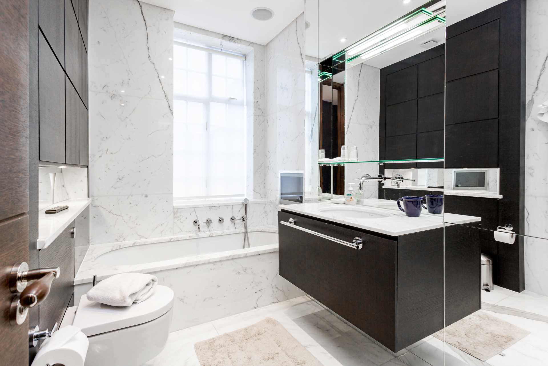 Grosvenor Square, Mayfair, W1, Image 10