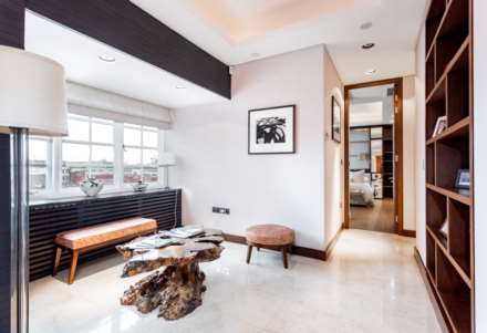 Grosvenor Square, Mayfair, W1, Image 16