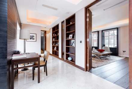 Grosvenor Square, Mayfair, W1, Image 18