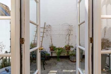 Ennismore Gardens, South Kensington, SW7, Image 13