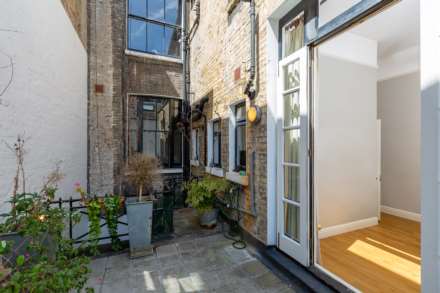 Ennismore Gardens, South Kensington, SW7, Image 15